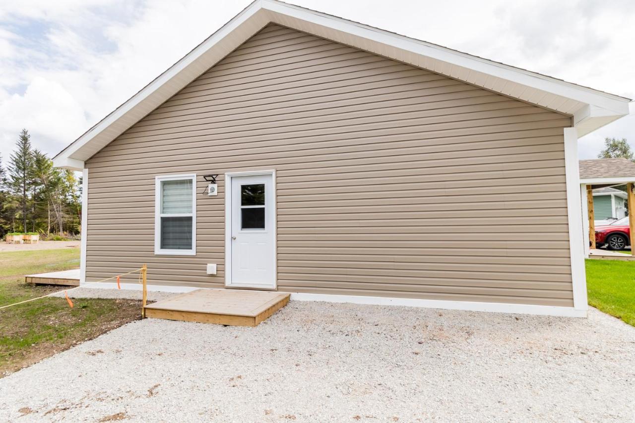 The Apartment Deer Lake Exterior photo